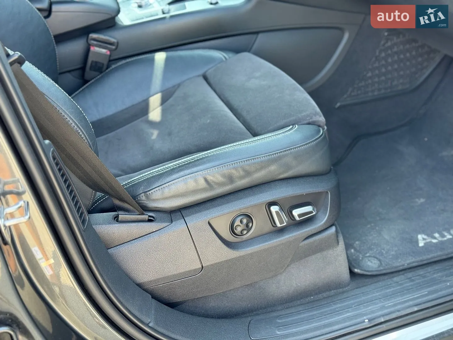 2015 Audi Q7 - мініатюра 16