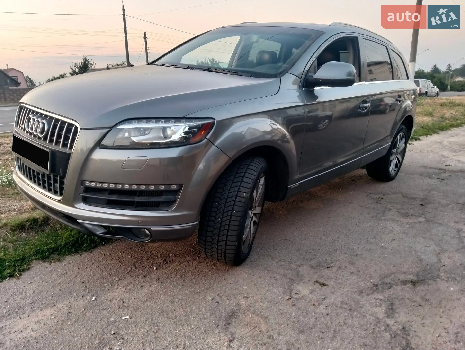 2010 Audi Q7 - мініатюра 2