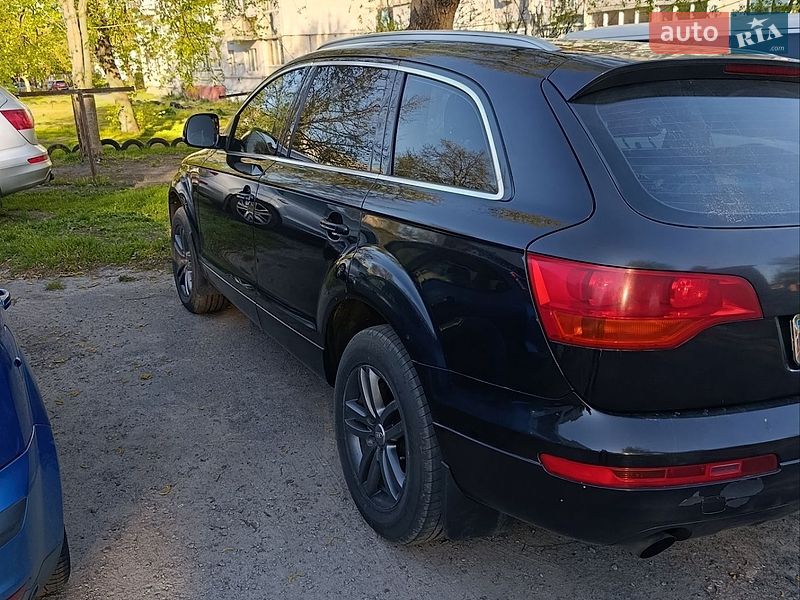 Позашляховик / Кросовер Audi Q7 2007 в Києві