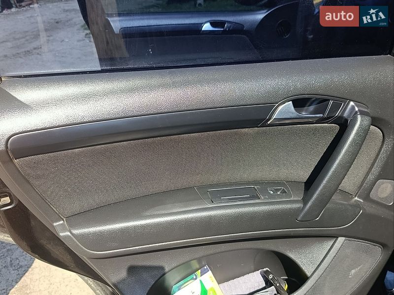 Позашляховик / Кросовер Audi Q7 2007 в Києві