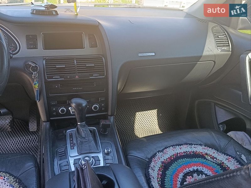 Позашляховик / Кросовер Audi Q7 2007 в Києві