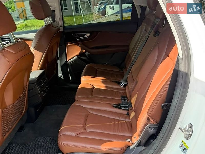 Внедорожник / Кроссовер Audi Q7 2016 в Львове