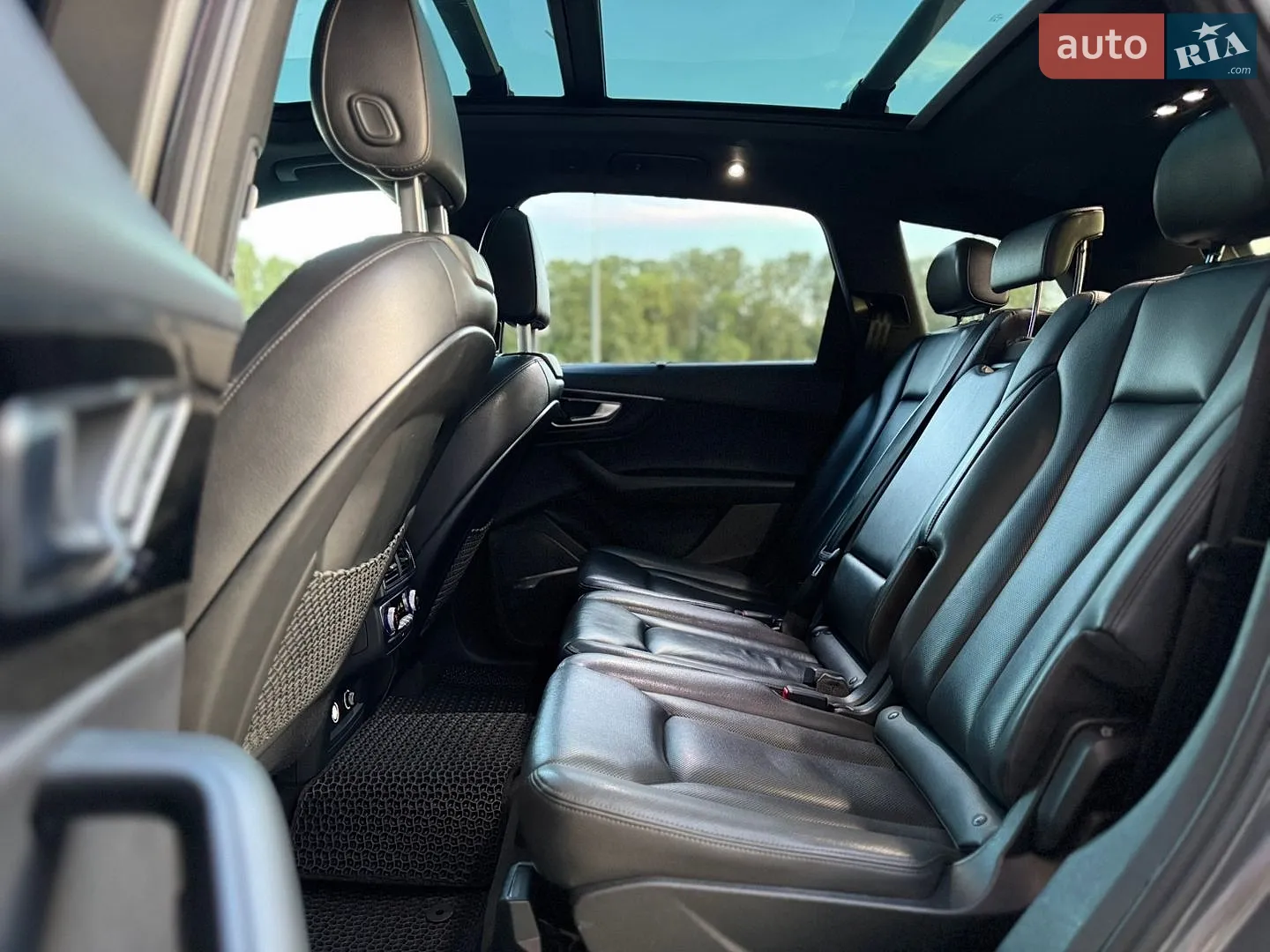 2019 Audi Q7 - мініатюра 16