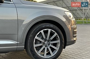 Внедорожник / Кроссовер Audi Q7 2018 в Владимире