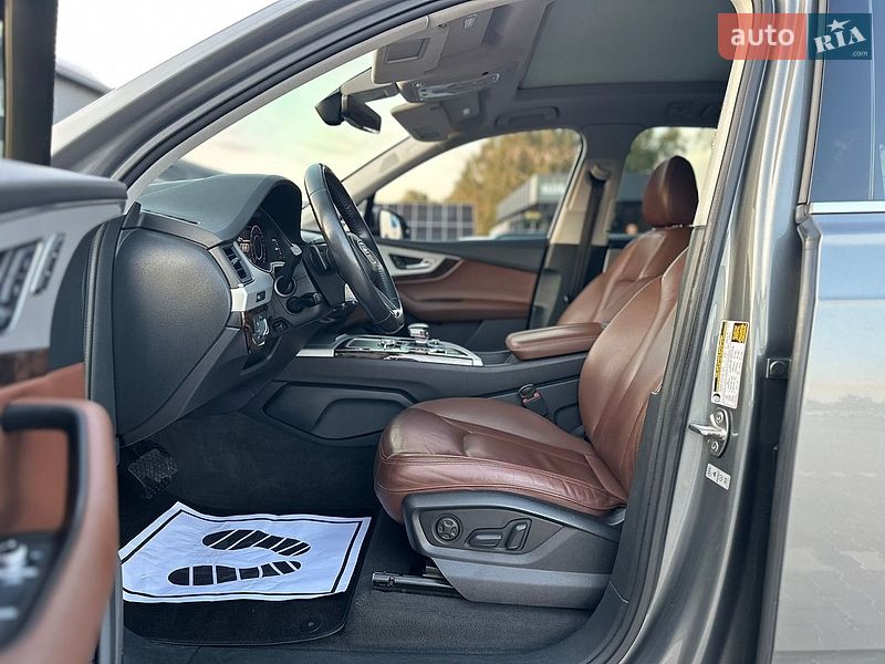 Внедорожник / Кроссовер Audi Q7 2018 в Владимире