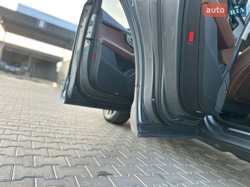 Внедорожник / Кроссовер Audi Q7 2018 в Владимире