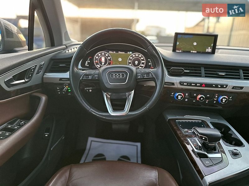 Внедорожник / Кроссовер Audi Q7 2018 в Владимире