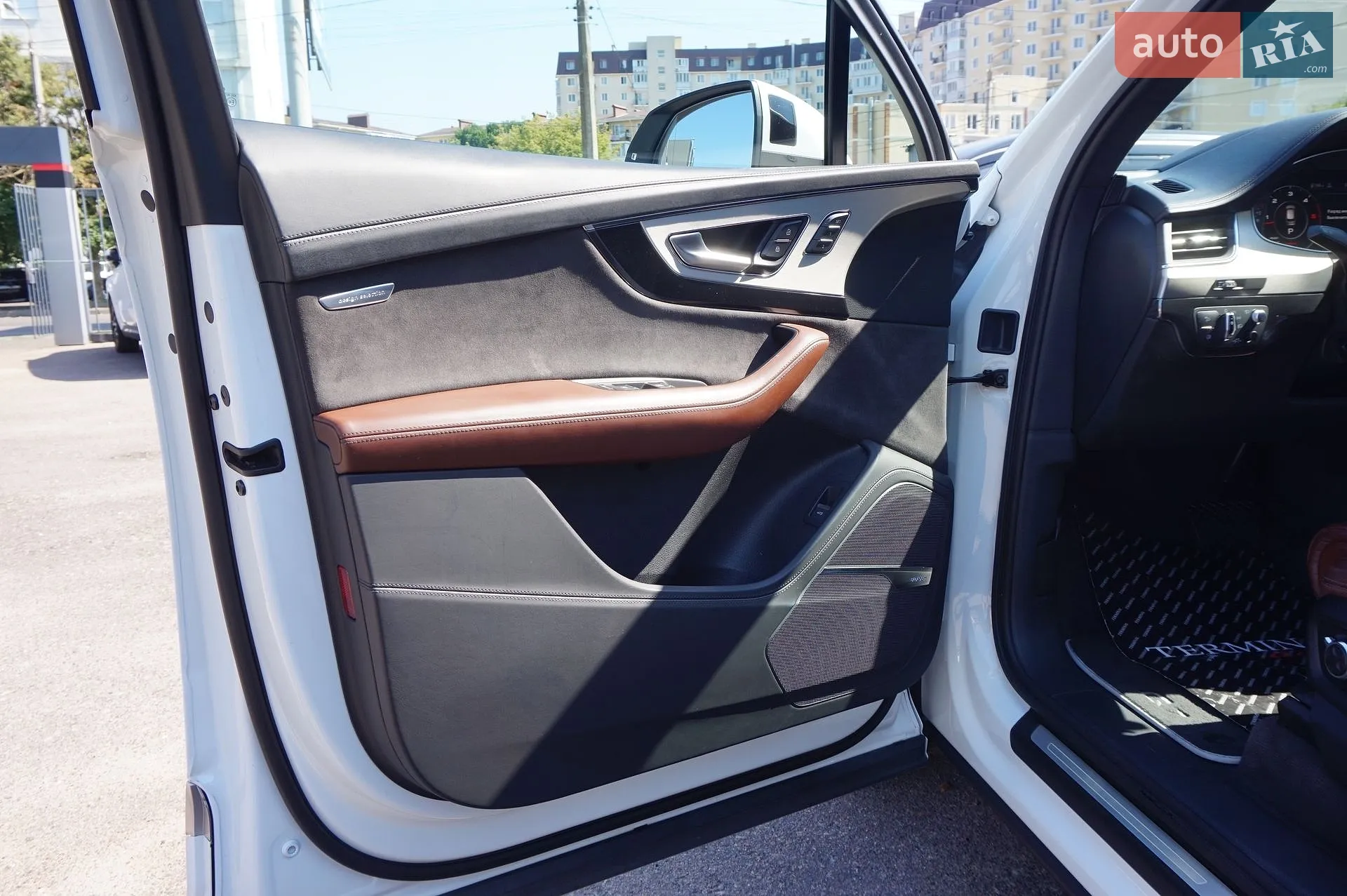2017 Audi Q7 - мініатюра 18