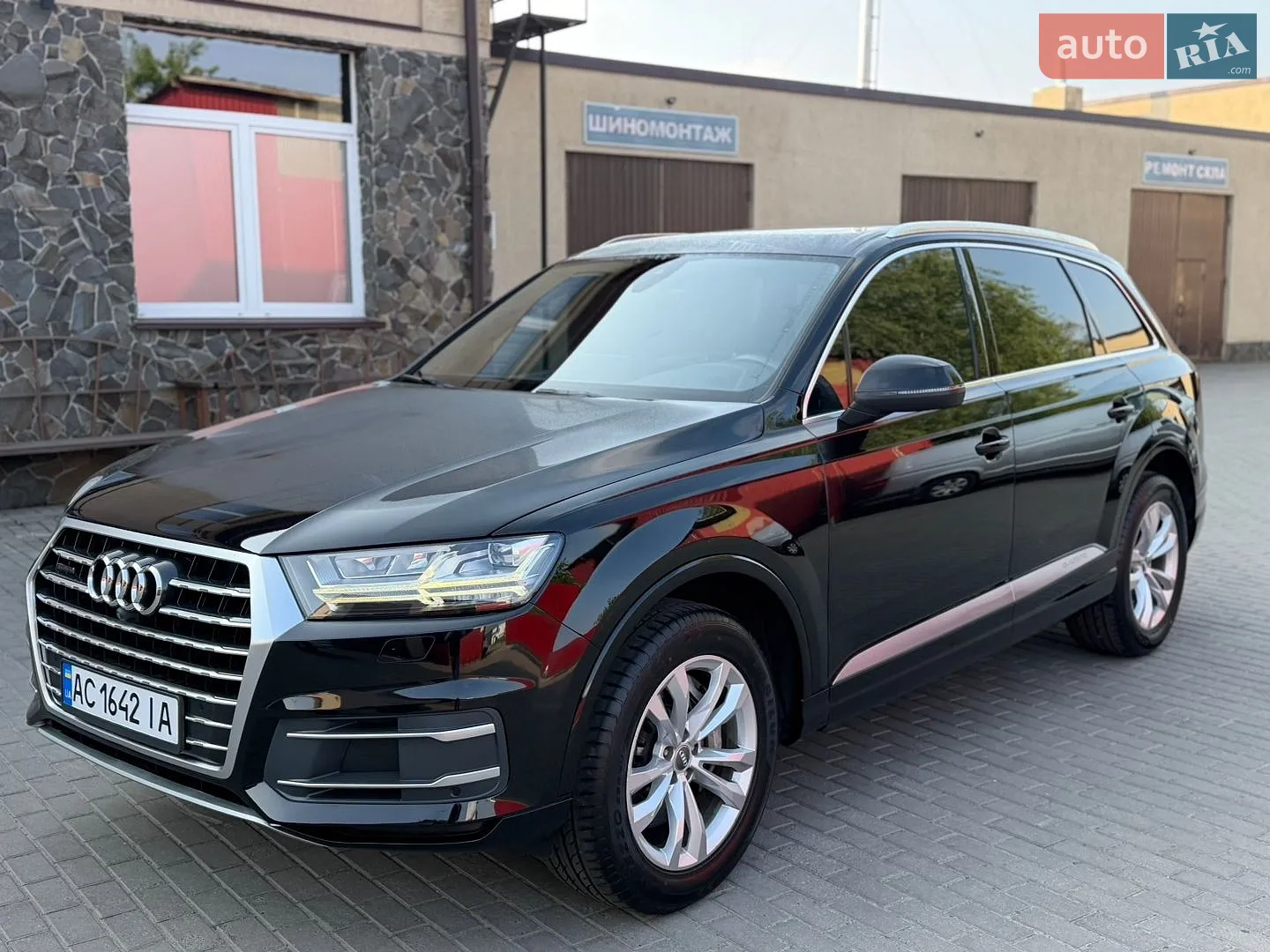 2017 Audi Q7 - мініатюра 9