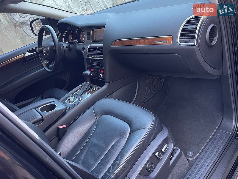 Внедорожник / Кроссовер Audi Q7 2015 в Одессе