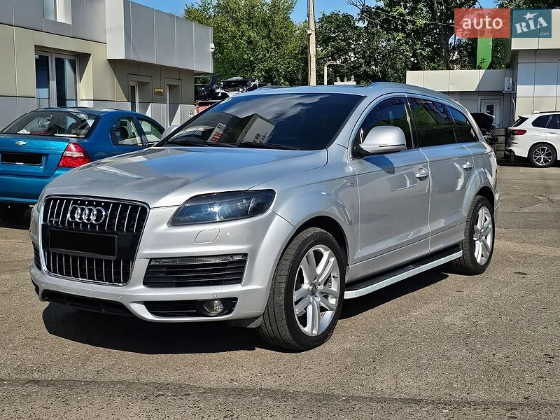 Audi Q7