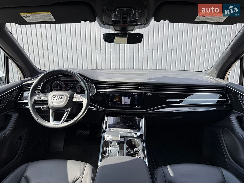 Позашляховик / Кросовер Audi Q7 2024 в Мукачевому