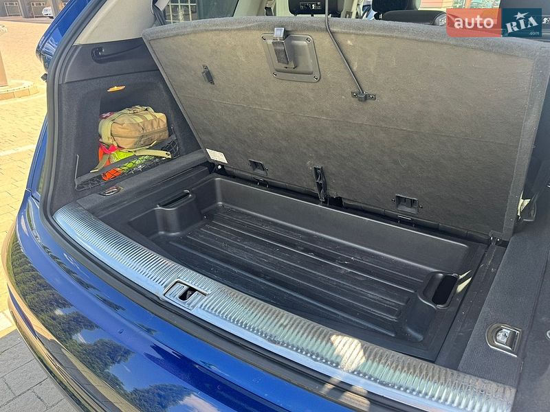 Внедорожник / Кроссовер Audi Q7 2014 в Дрогобыче