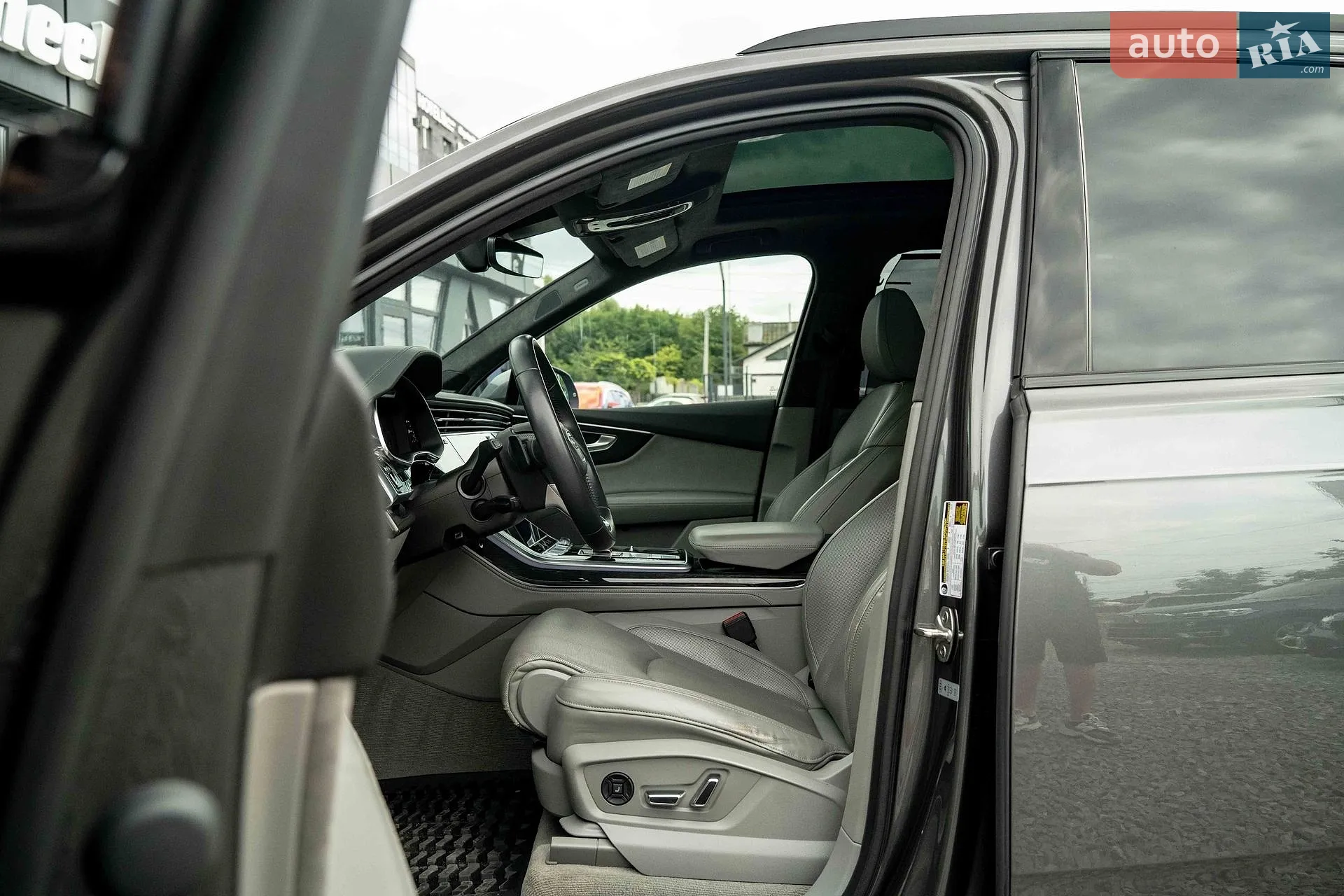 2020 Audi Q7 - мініатюра 24