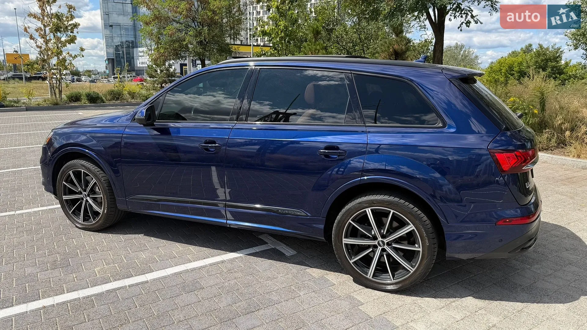 2020 Audi Q7 - мініатюра 4
