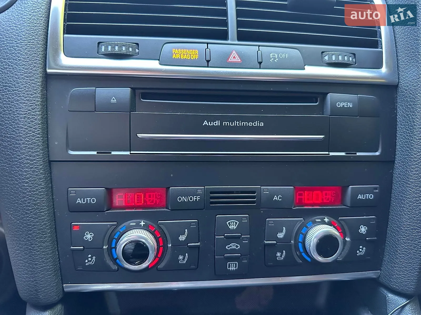 2010 Audi Q7 - мініатюра 32