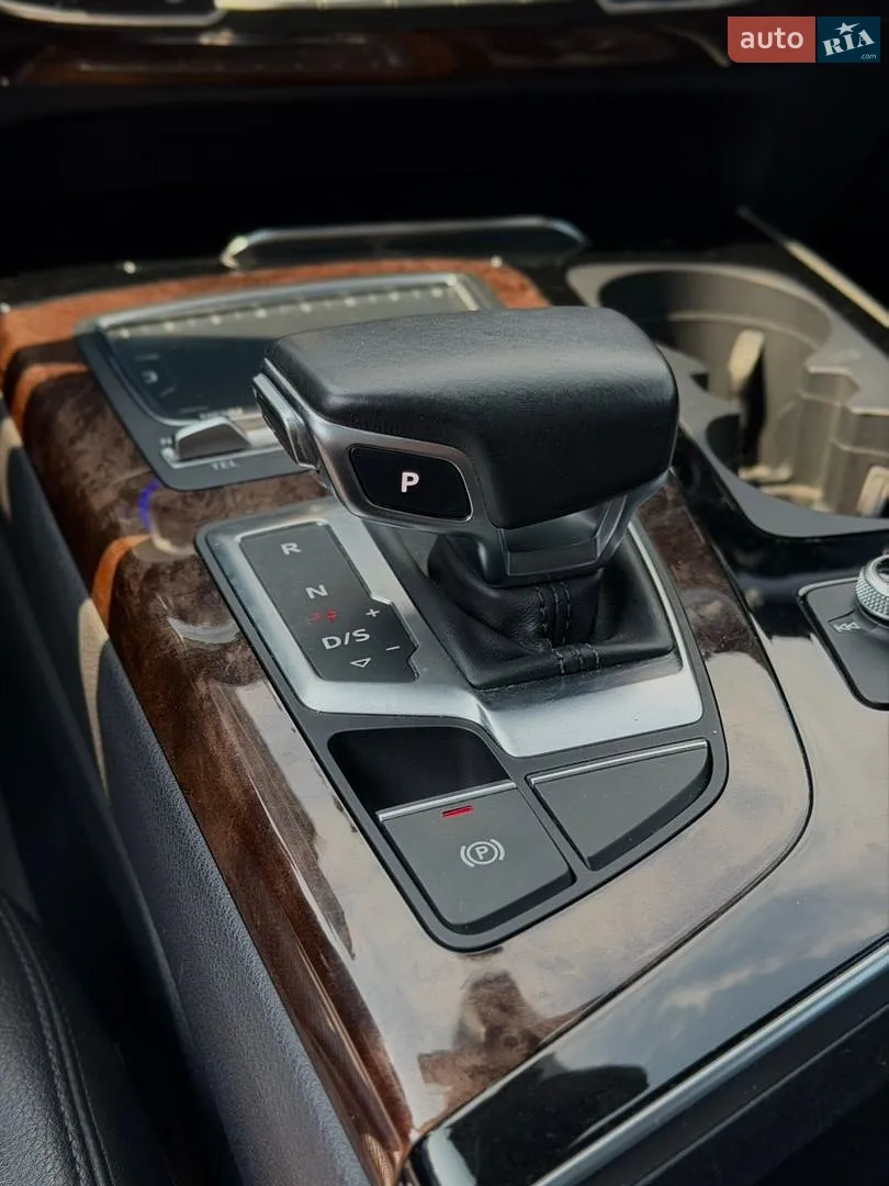2016 Audi Q7 - мініатюра 16