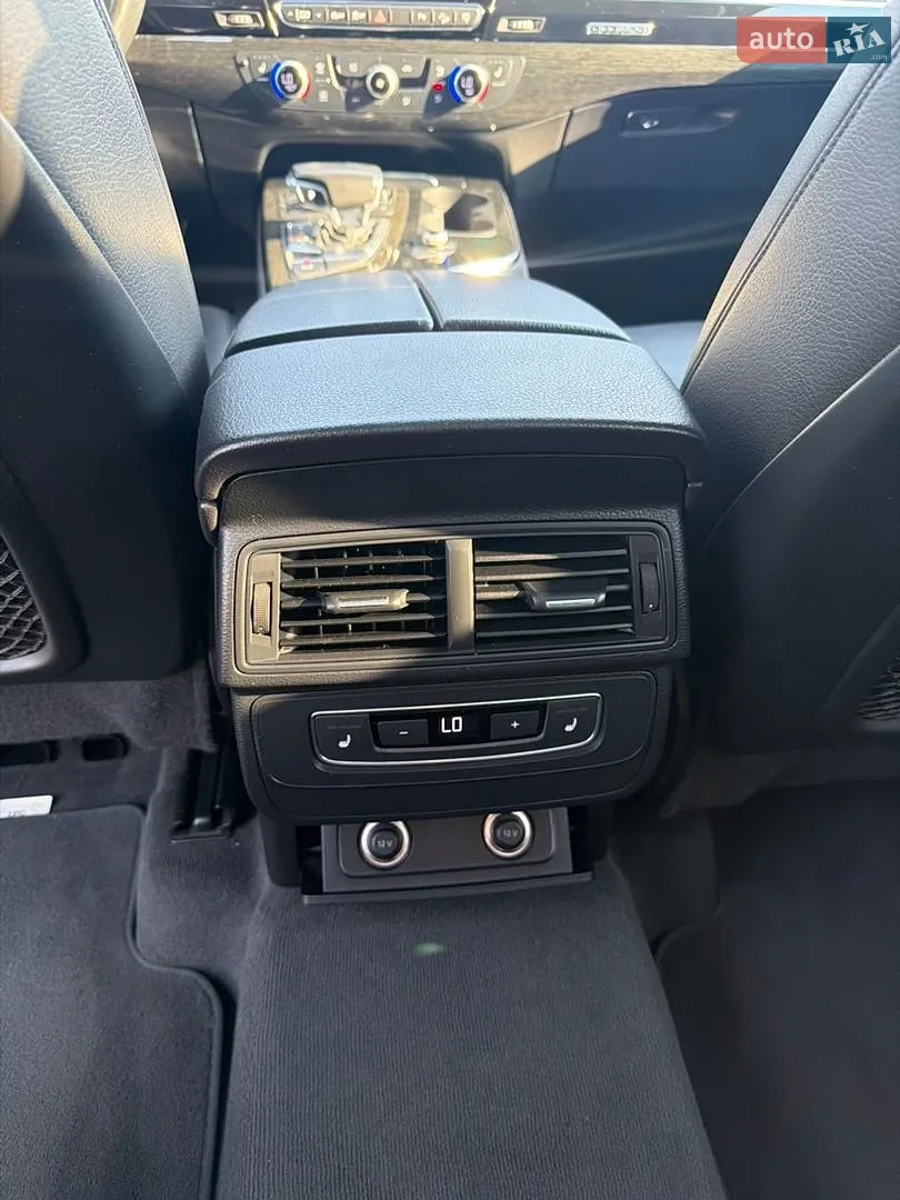 2016 Audi Q7 - мініатюра 17