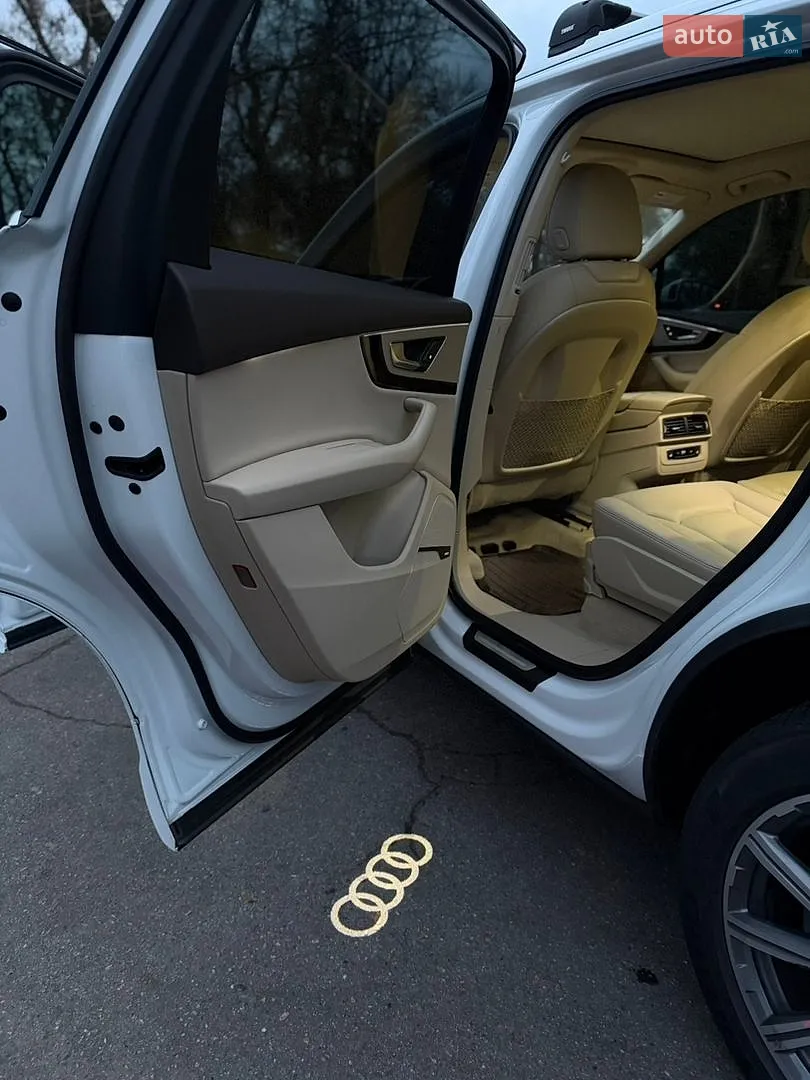 2018 Audi Q7 - мініатюра 16