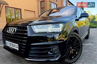 Позашляховик / Кросовер Audi Q7 2018 в Береговому