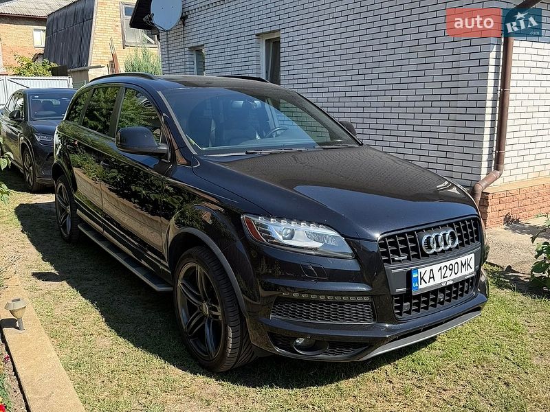 Внедорожник / Кроссовер Audi Q7 2015 в Киеве