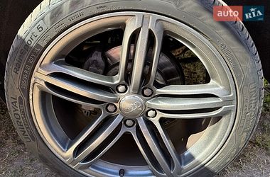 Внедорожник / Кроссовер Audi Q7 2015 в Киеве