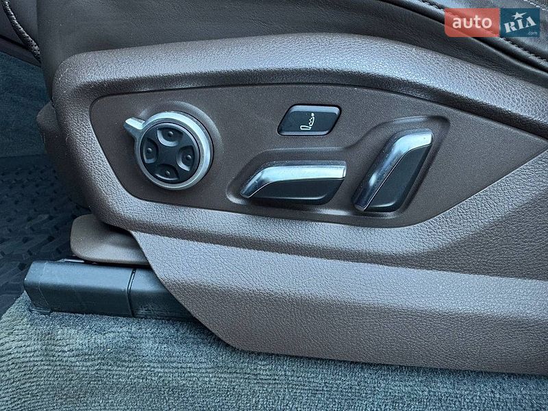 Позашляховик / Кросовер Audi Q7 2019 в Хмельницькому