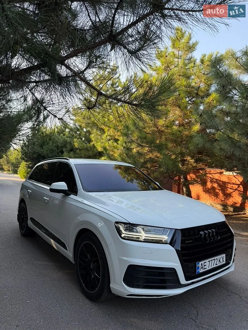 2017 Audi Q7 - мініатюра 2