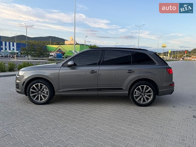 Внедорожник / Кроссовер Audi Q7 2018 в Мукачево