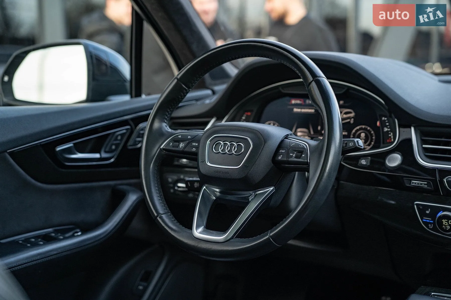 2017 Audi Q7 - мініатюра 16