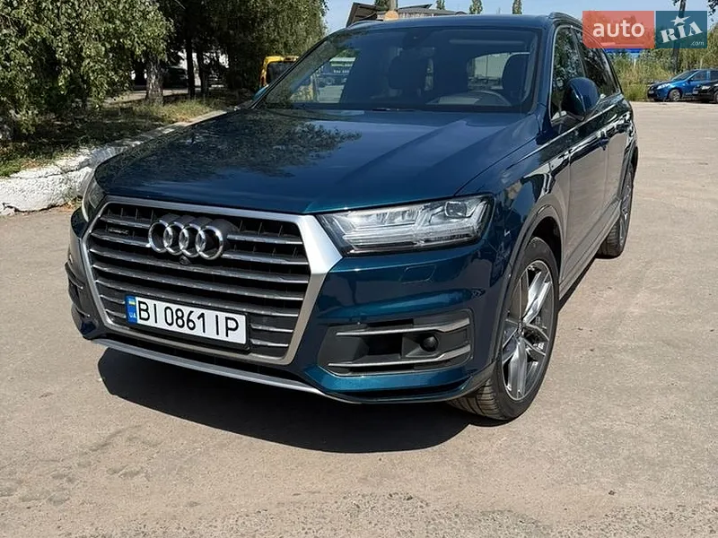 Audi Q7