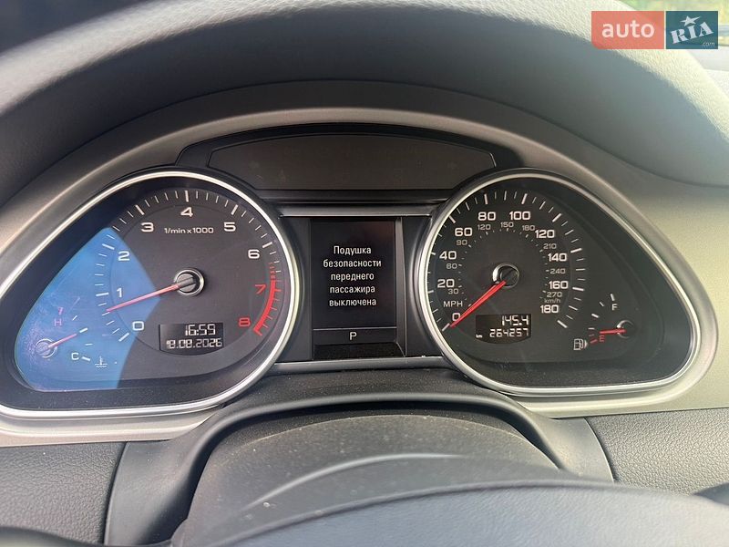 Внедорожник / Кроссовер Audi Q7 2015 в Хусте