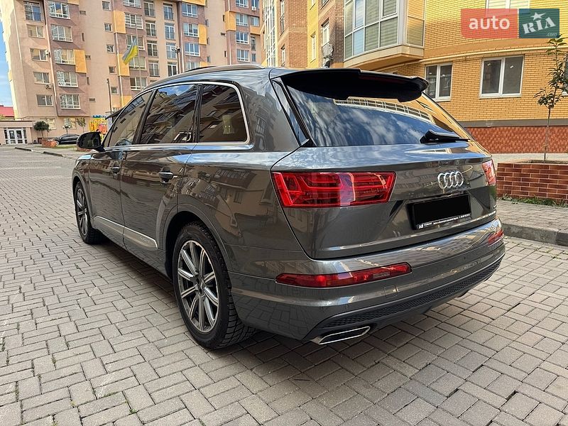 Внедорожник / Кроссовер Audi Q7 2018 в Черновцах