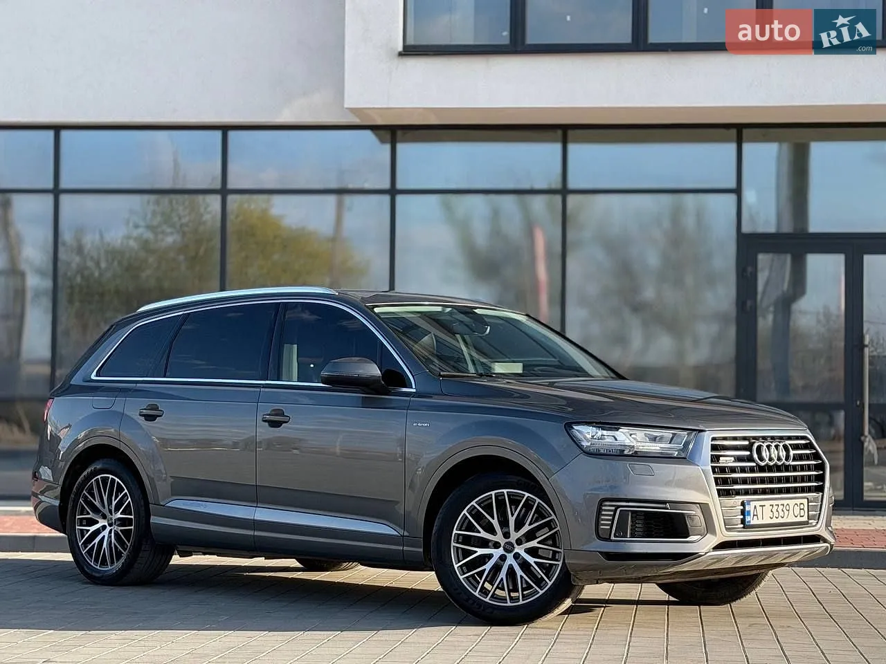 2016 Audi Q7 - мініатюра 2