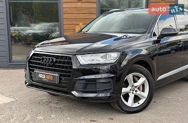 Внедорожник / Кроссовер Audi Q7 2017 в Шептицькому