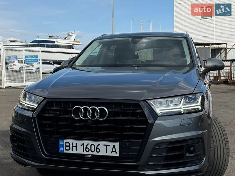 Audi Q7