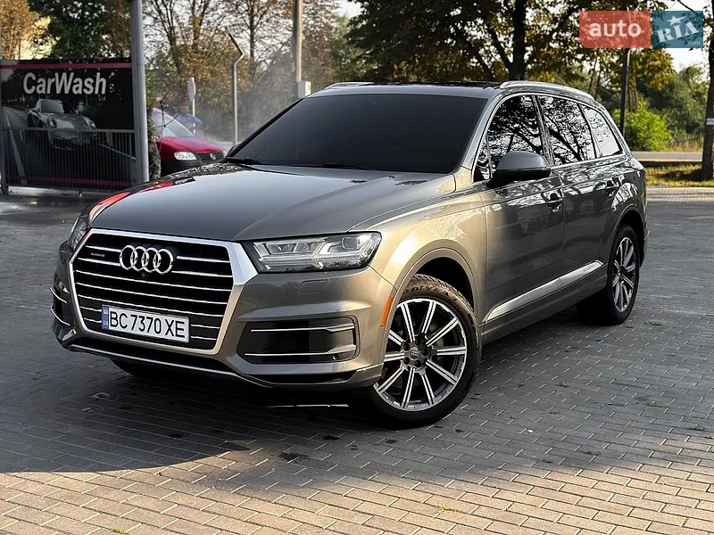 Audi Q7 2016