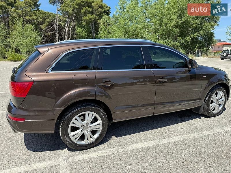 Внедорожник / Кроссовер Audi Q7 2011 в Херсоне