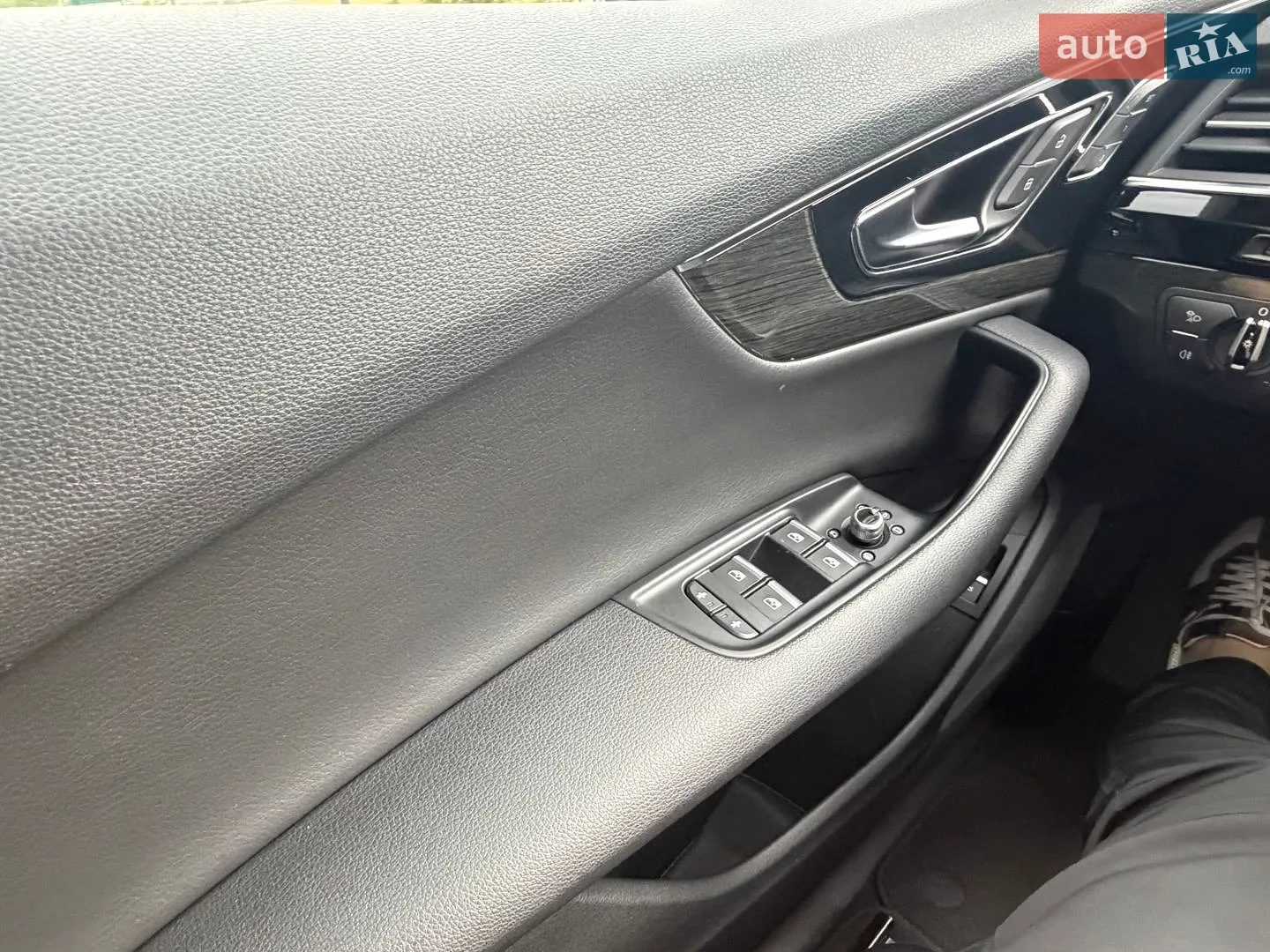 2016 Audi Q7 - мініатюра 30