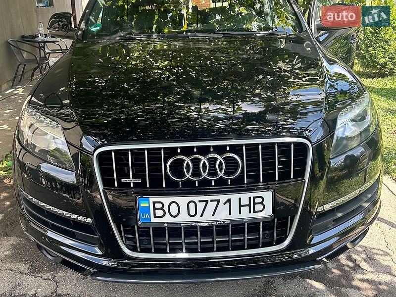 Внедорожник / Кроссовер Audi Q7 2011 в Тернополе