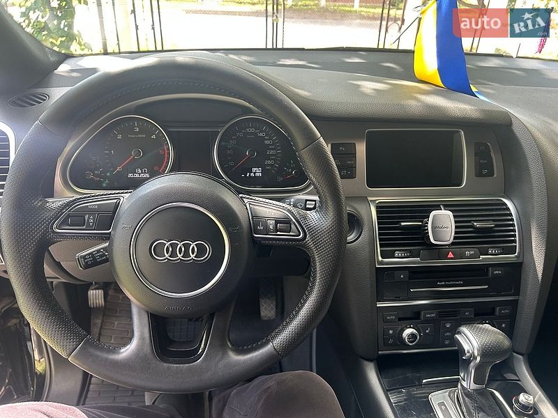 Внедорожник / Кроссовер Audi Q7 2011 в Тернополе