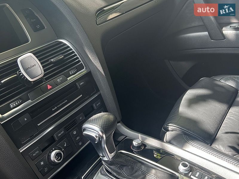 Внедорожник / Кроссовер Audi Q7 2011 в Тернополе