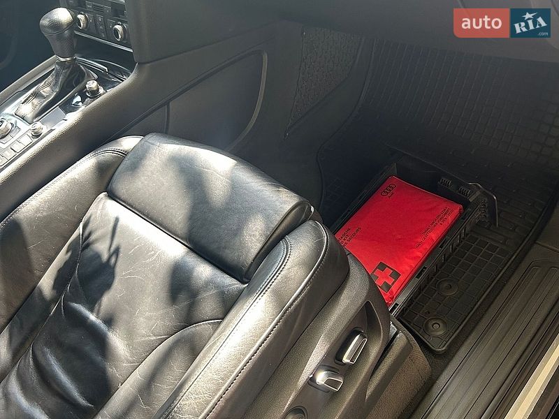 Внедорожник / Кроссовер Audi Q7 2011 в Тернополе