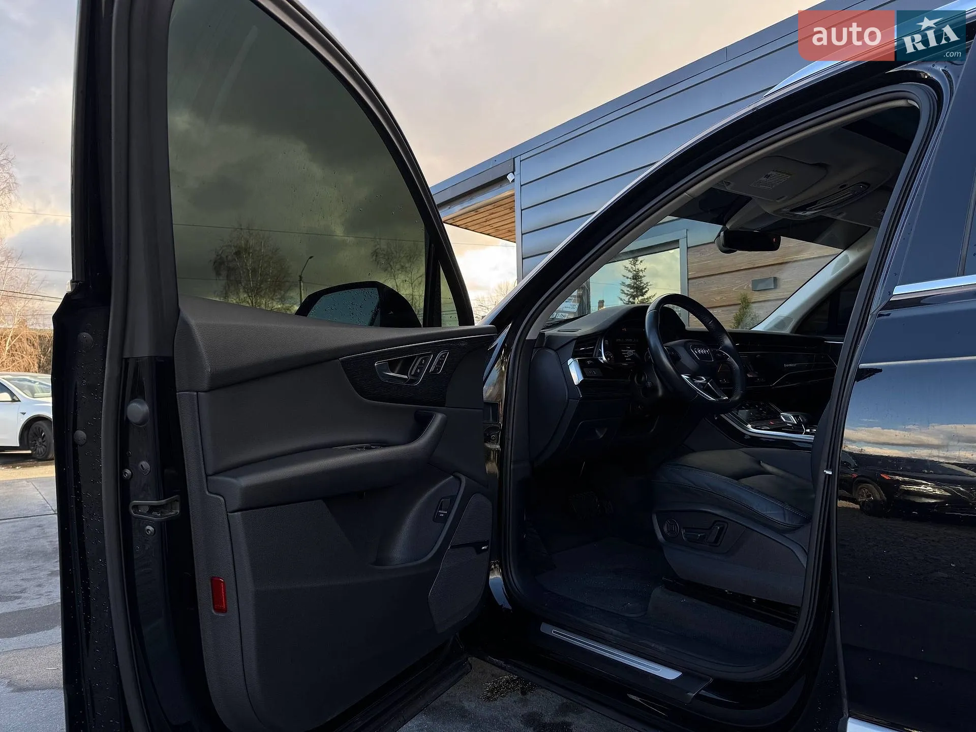 2019 Audi Q7 - мініатюра 31