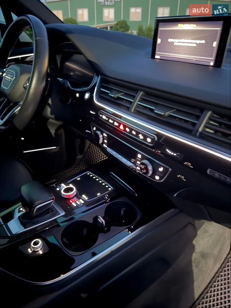 2019 Audi Q7 - мініатюра 12
