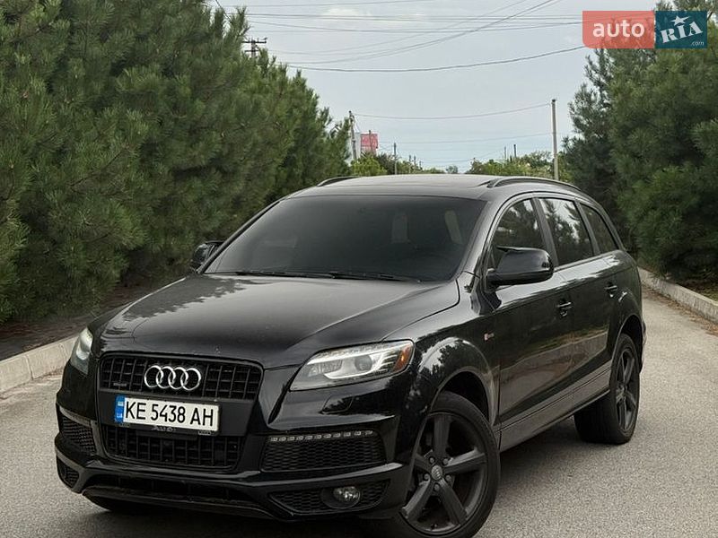 Позашляховик / Кросовер Audi Q7 2015 в Дніпрі