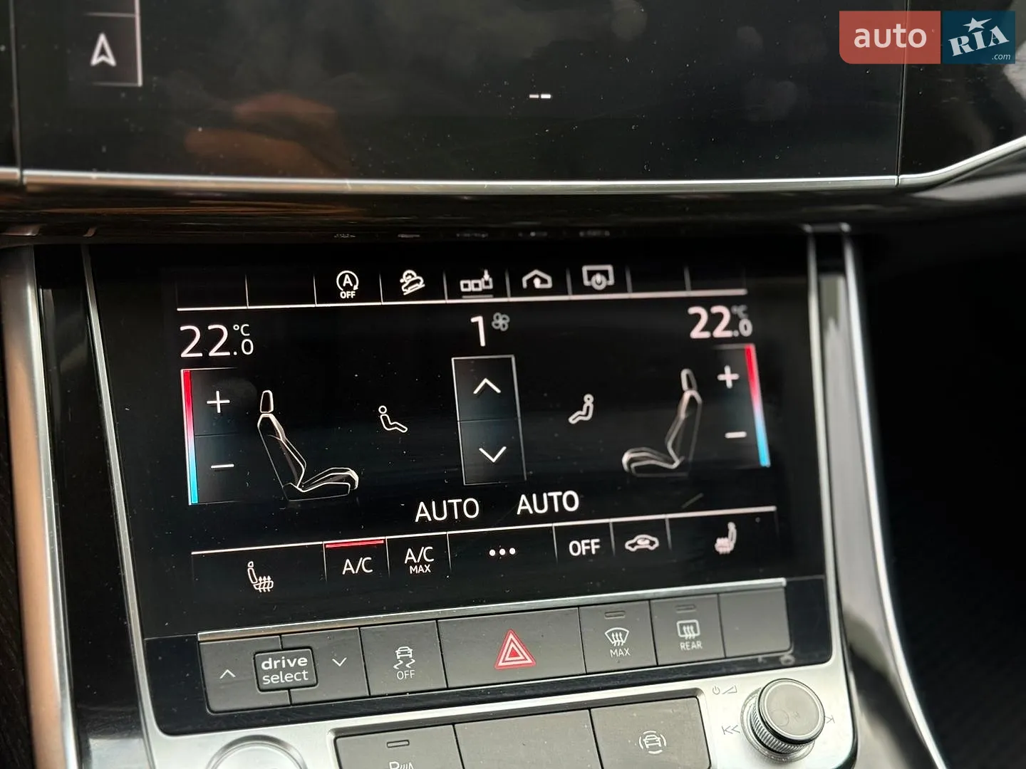 2019 Audi Q7 - мініатюра 190