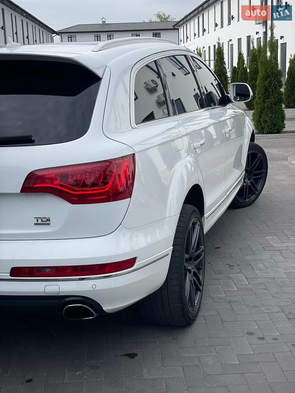 2010 Audi Q7 - мініатюра 3