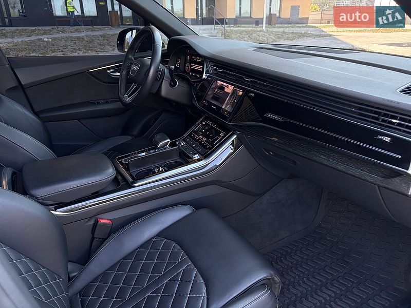 Внедорожник / Кроссовер Audi Q7 2021 в Киеве