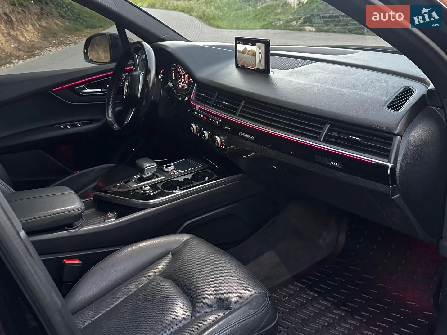 2017 Audi Q7 - мініатюра 16